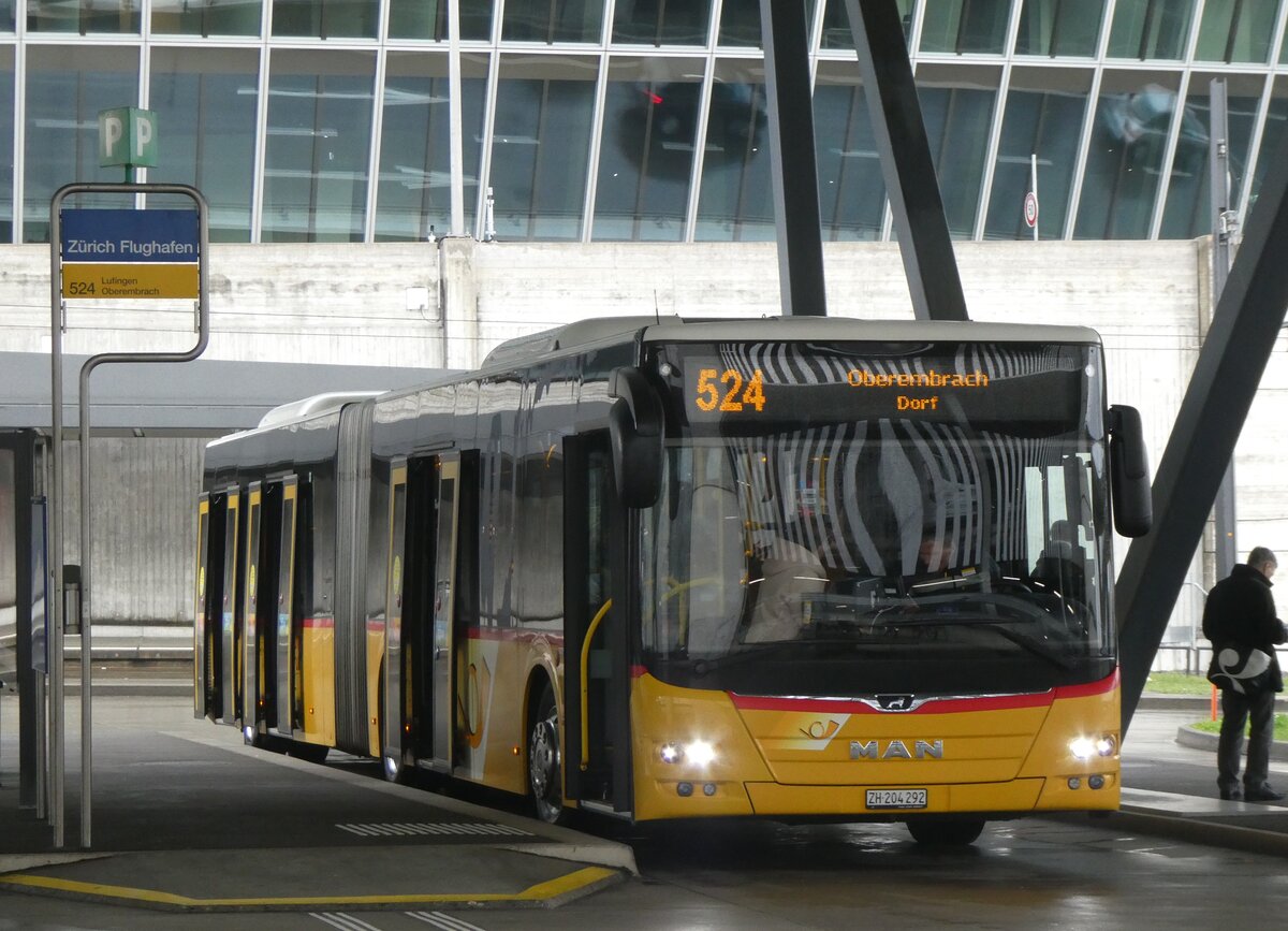 (273'407) - PostAuto Zrich - Nr. 387/ZH 204'292/PID 11'271 - MAN am 29. Mrz 2025 in Zrich-Flughafen
