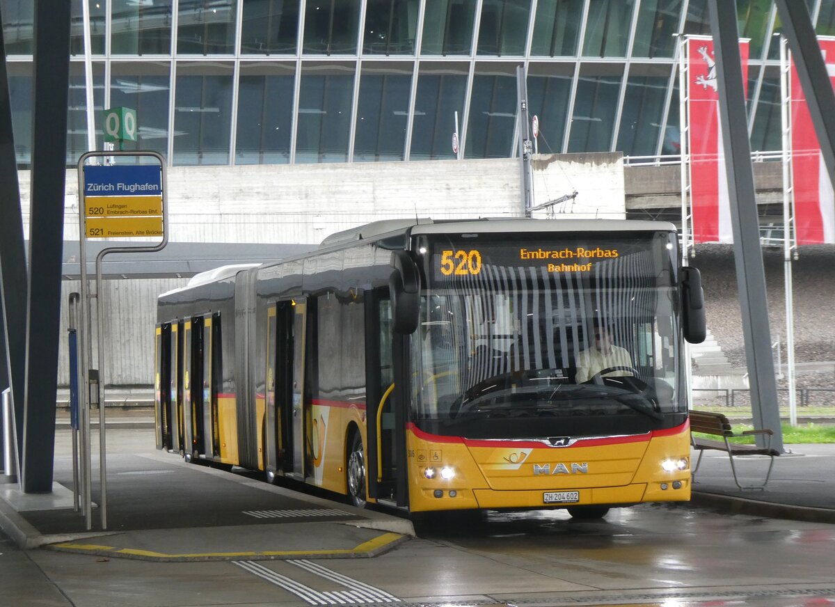 (273'411) - PostAuto Zrich - Nr. 386/ZH 204'602/PID 11'266 - MAN am 29. Mrz 2025 in Zrich-Flughafen