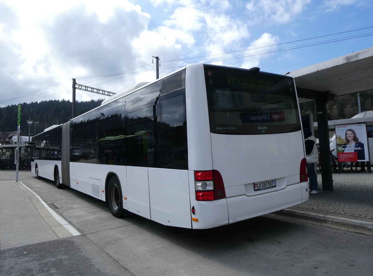 (273'452) - Hfliger, Sursee - Nr. 8/LU 267'507 - MAN (ex St. Gallerbus, St. Gallen Nr. 276) am 31. Mrz 2025 beim Bahnhof Langnau