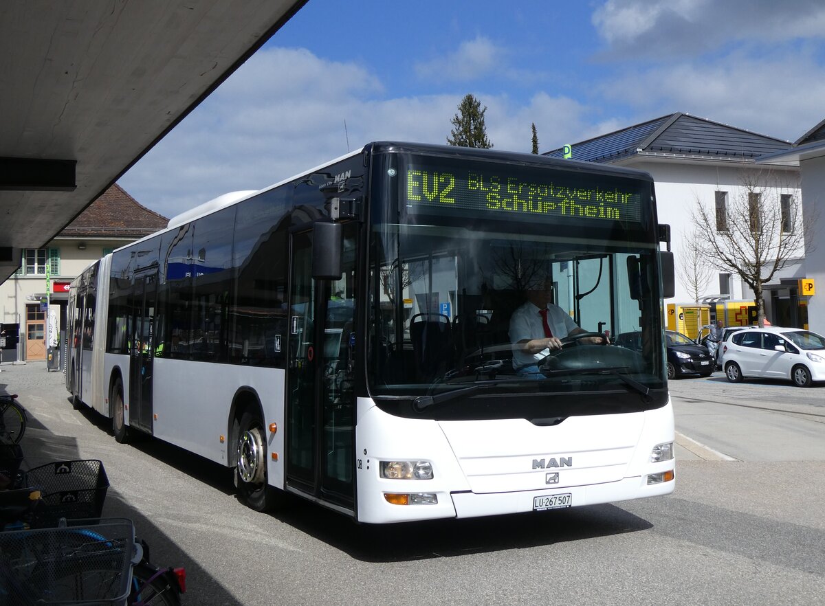 (273'453) - Hfliger, Sursee - Nr. 8/LU 267'507 - MAN (ex St. Gallerbus, St. Gallen Nr. 276) am 31. Mrz 2025 beim Bahnhof Langnau