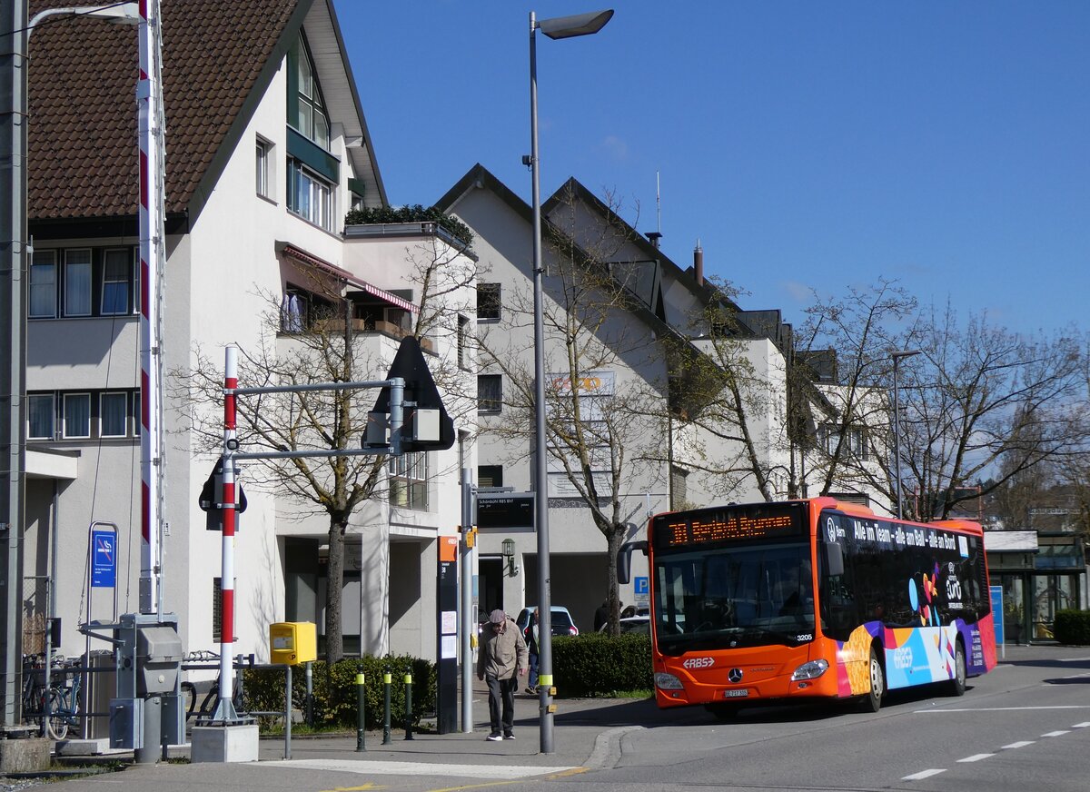 (273'476) - RBS Worblaufen - Nr. 3205/BE 717'305 - Mercedes (ex Nr. 5) am 31. Mrz 2025 beim Bahnhof Schnbhl