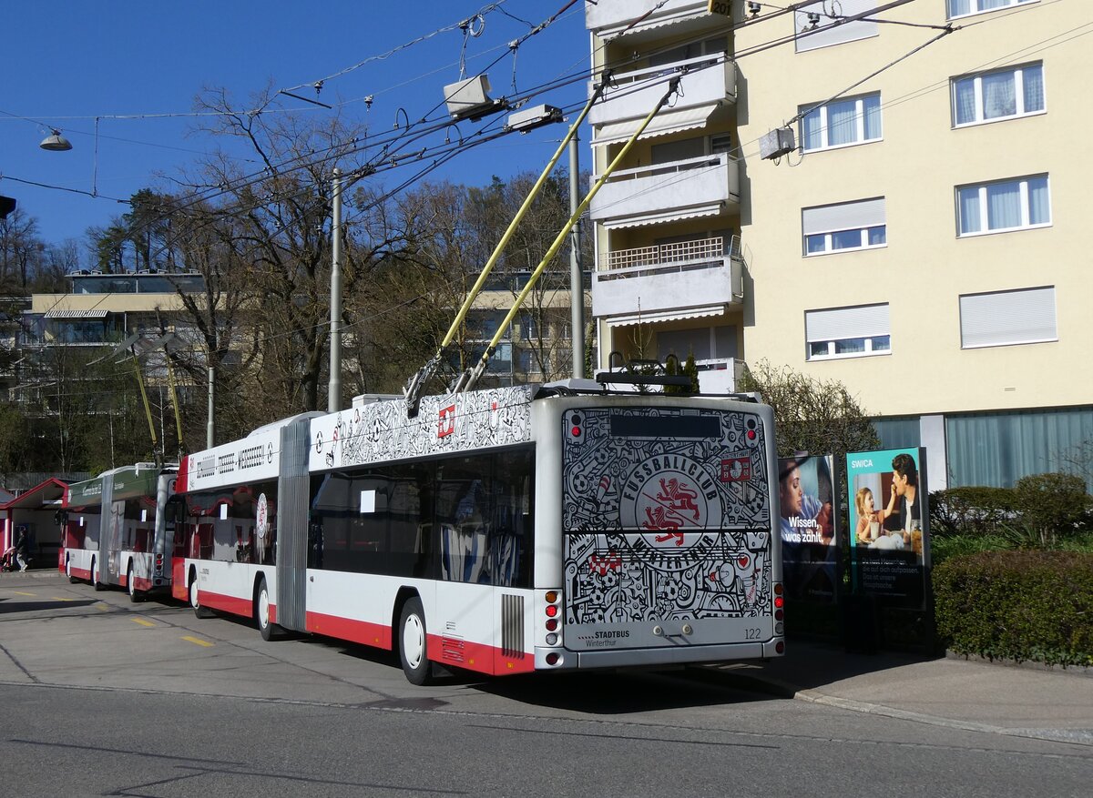 (273'515) - SW Winterthur - Nr. 122 - Hess/Hess Gelenktrolleybus am 2. April 2025 in Winterthur, Wlflingen
