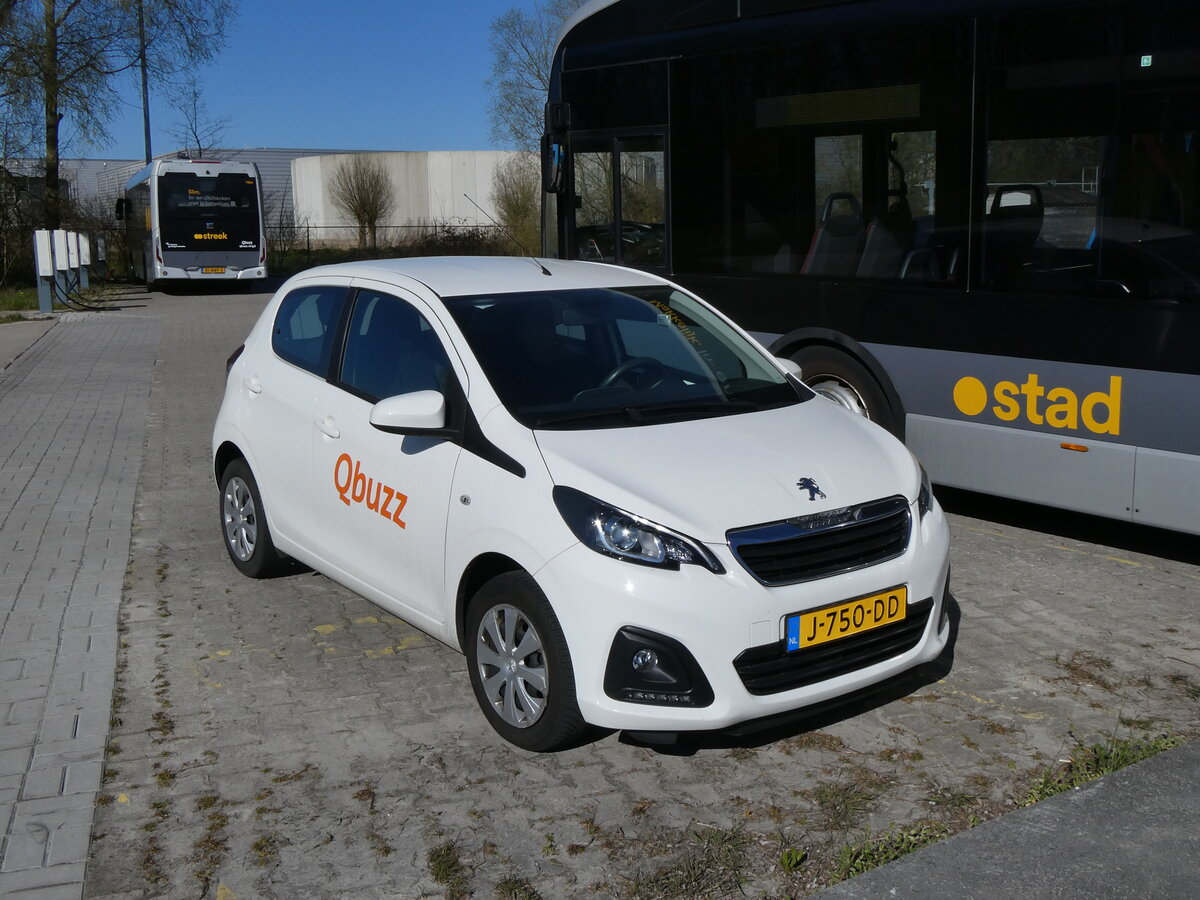 (273'716) - Qbuzz, Groningen - J-750-DD - Peugeot am 5. April 2025 in Zoutkamp, Garage