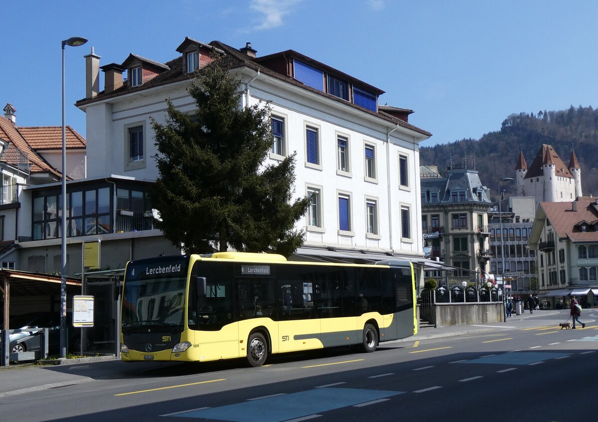 (273'773) - STI Thun - Nr. 186/BE 804'186 - Mercedes am 9. April 2025 in Thun, Guisanplatz