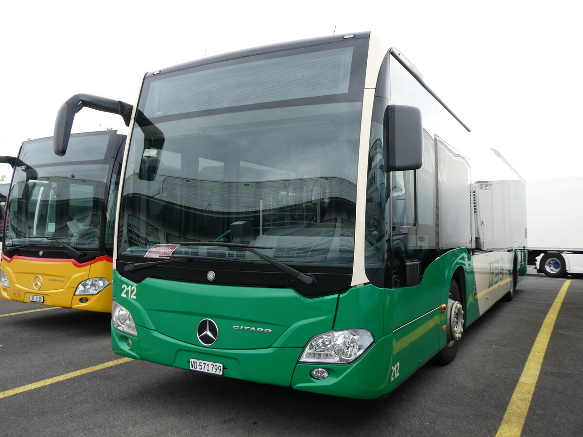 (273'912) - MBC Morges - Nr. 212/VD 571'799 - Mercedes am 12. April 2025 in Kerzers, Interbus