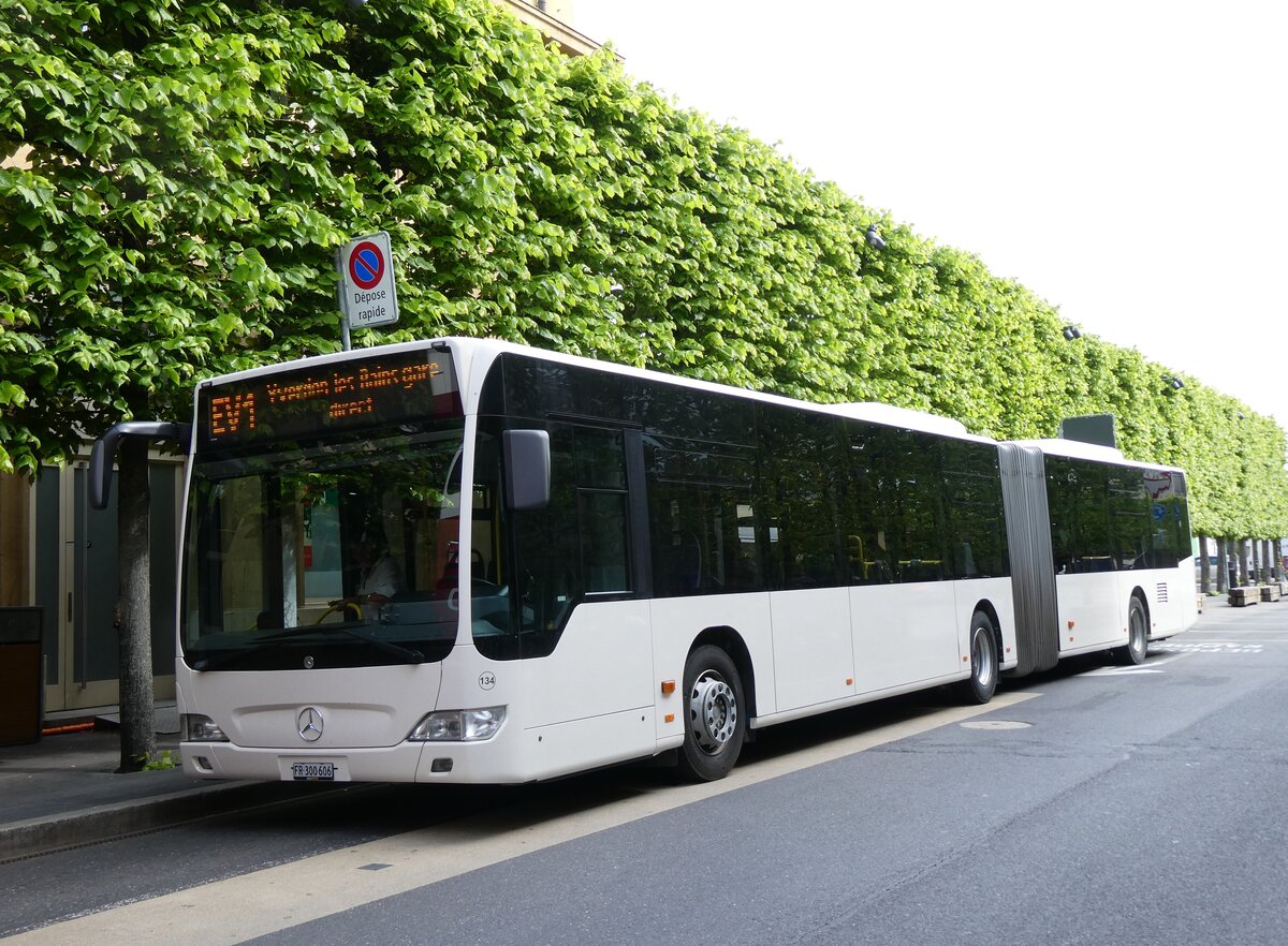 (274'208) - Wieland, Murten - Nr. 134/FR 300'606 - Mercedes (ex Interbus, Yverdon Nr. 222; ex VBL Luzern Nr. 161) am 26. April 2025 beim Bahnhof Neuchtel