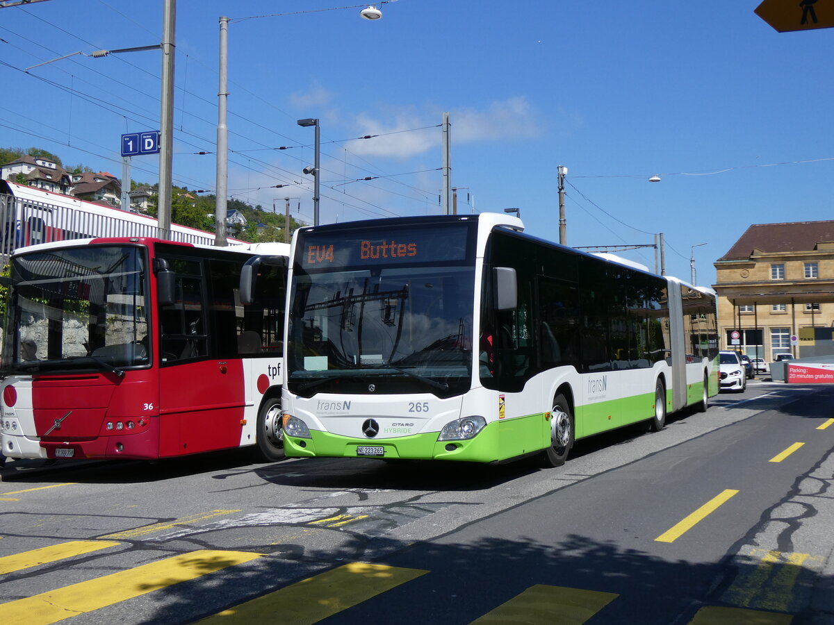 (274'298) - transN, La Chaux-de-Fonds - Nr. 265/NE 223'265 - Mercedes am 26. April 2025 beim Bahnhof Neuchtel