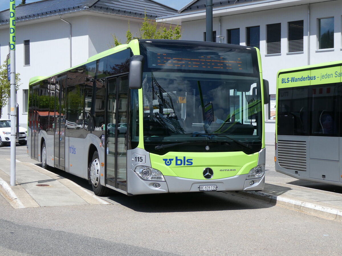 (274'363) - Busland, Burgdorf - Nr. 115/BE 828'115 - Mercedes am 28. April 2025 beim Bahnhof Langnau