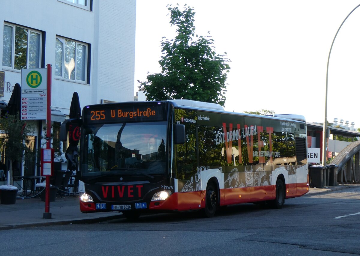 (275'020) - HHA Hamburg - Nr. 1616/HH-YB 1616 - Mercedes am 8. Mai 2025 in Hamburg, Normannenweg