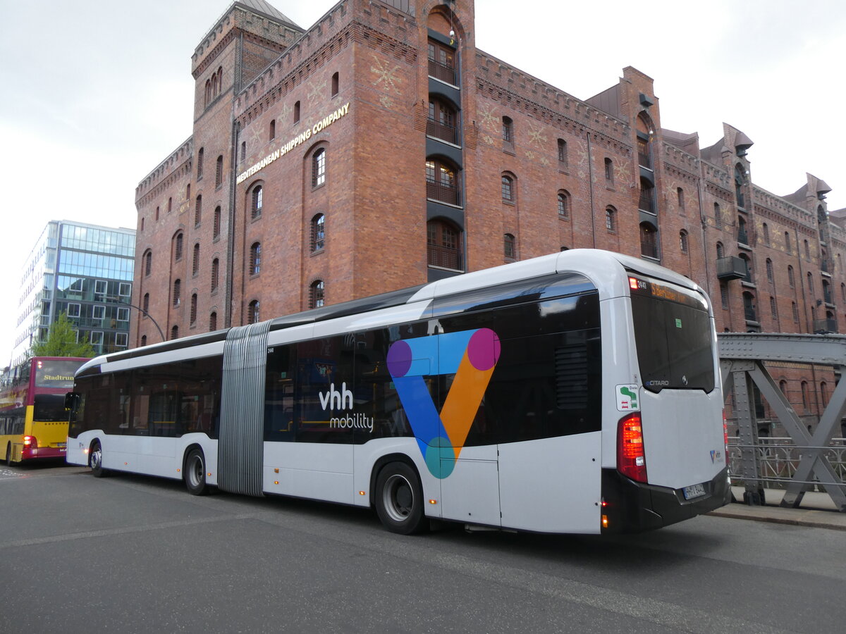 (275'241) - VHH Hamburg - Nr. 2441/HH-V 8441 - eMercedes am 8. Mai 2025 in Hamburg, Auf dem Sande