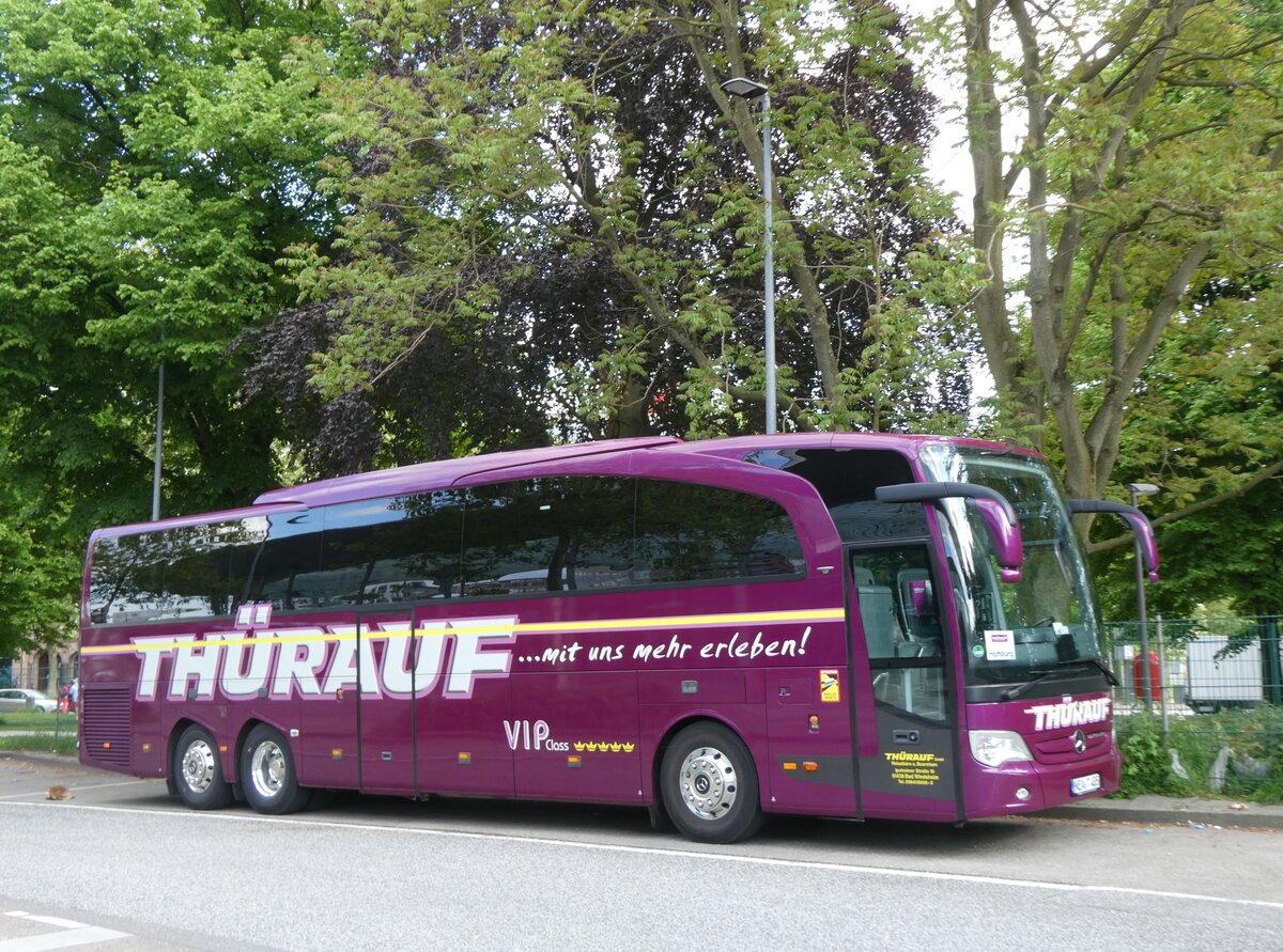 (275'376) - Thrauf, Bad Windsheim - NEA-T 405 - Mercedes am 10. Mai 2025 beim Hauptbahnhof Hamburg