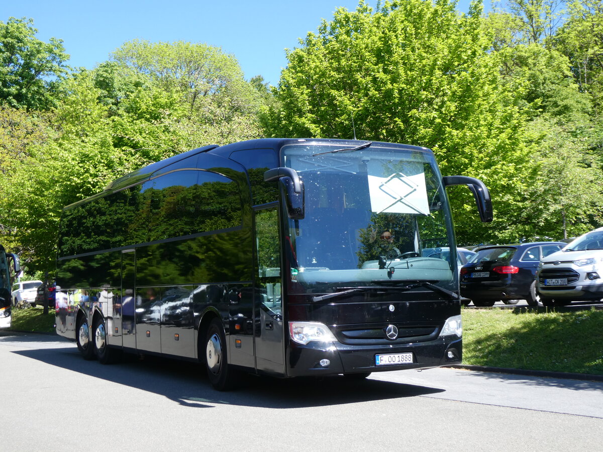 (275'409) - CEB International - F-OO 1888 - Mercedes am 11. Mai 2025 in Bad Wilhelmshhe, Wilhelmshhe