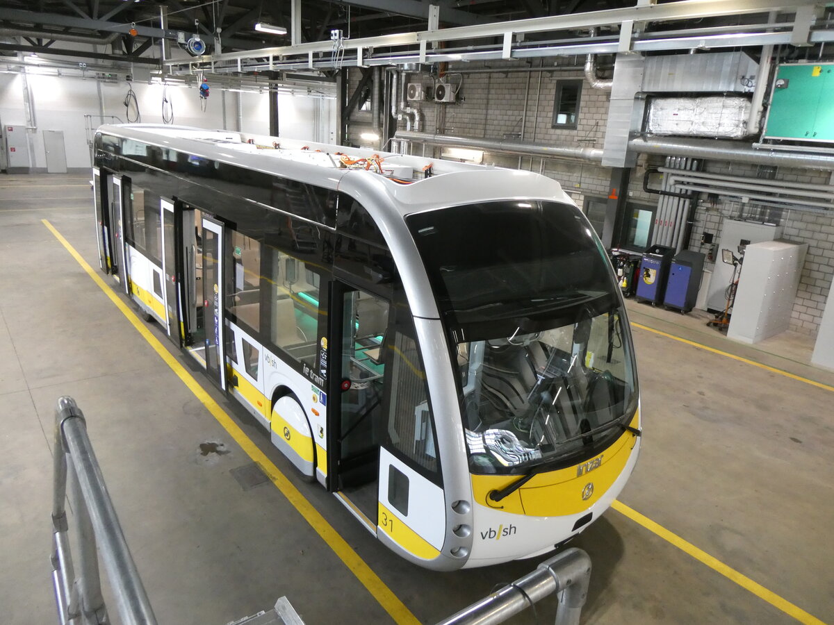 (275'654) - VBSH Schaffhausen - Nr. 31 - eIrizar am 17. Mai 2025 in Schaffhausen, Busdepot