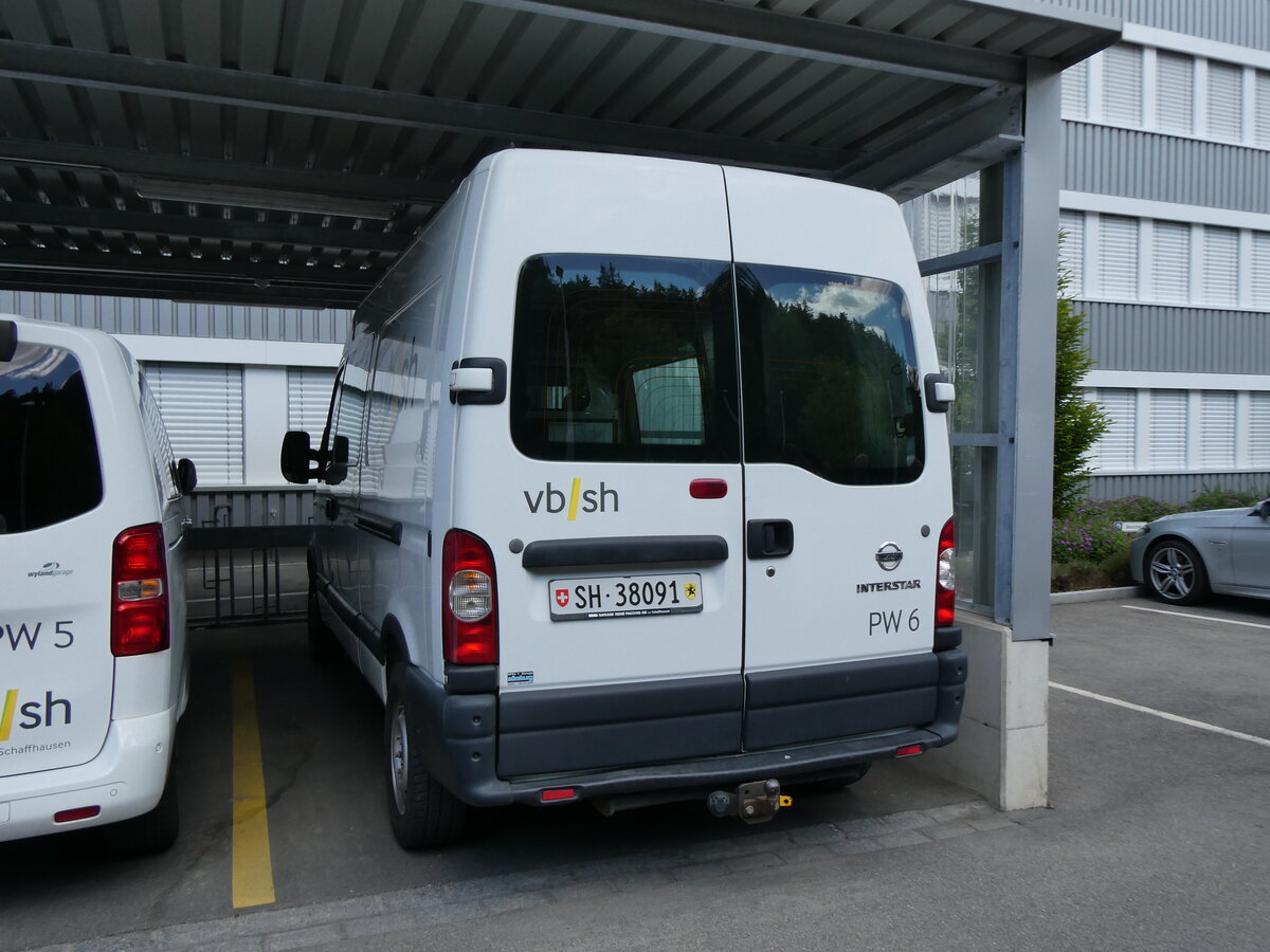 (275'673) - VBSH Schaffhausen - Nr. PW 6/SH 38'091 - Nissan am 17. Mai 2025 in Schaffhausen, Busdepot
