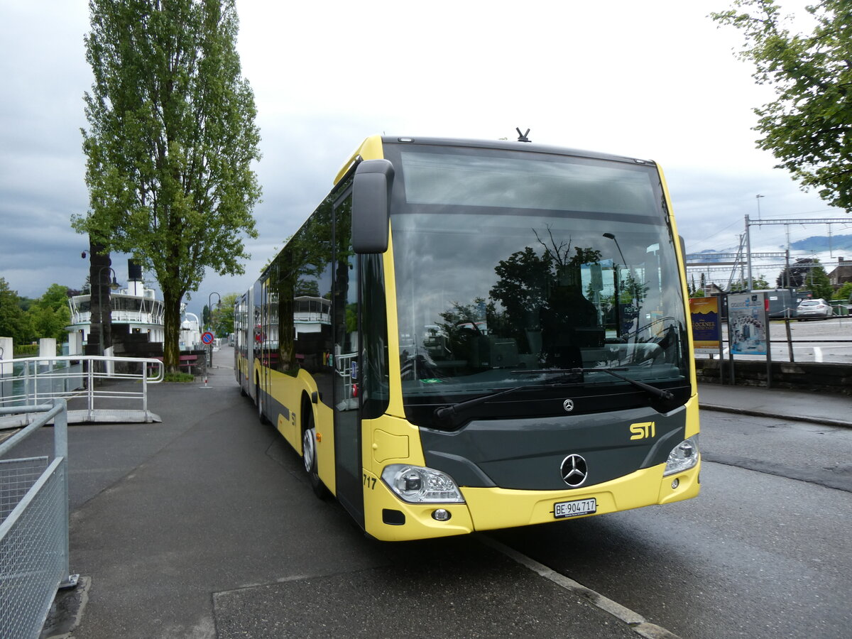 (275'719) - STI Thun - Nr. 717/BE 904'717 - Mercedes am 21. Mai 2025 bei der Schiffl�ndte Thun 
