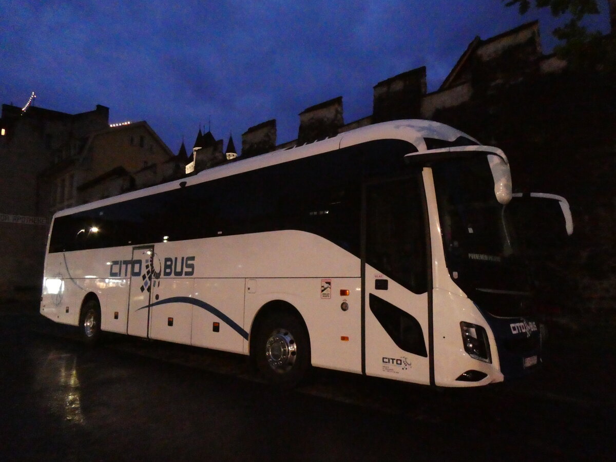(275'736) - Aus Kroatien: Cito Bus, Rijeka - RI 5929-E - Volvo am 22. Mai 2025 in Thun, Berntorplatz