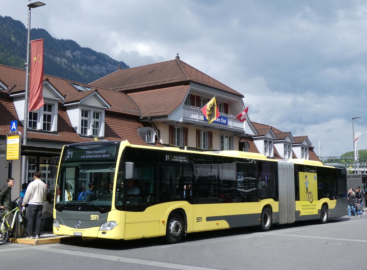 (275'767) - STI Thun - Nr. 703/BE 754'703 - Mercedes am 23. Mai 2025 beim Bahnhof Interlaken Ost