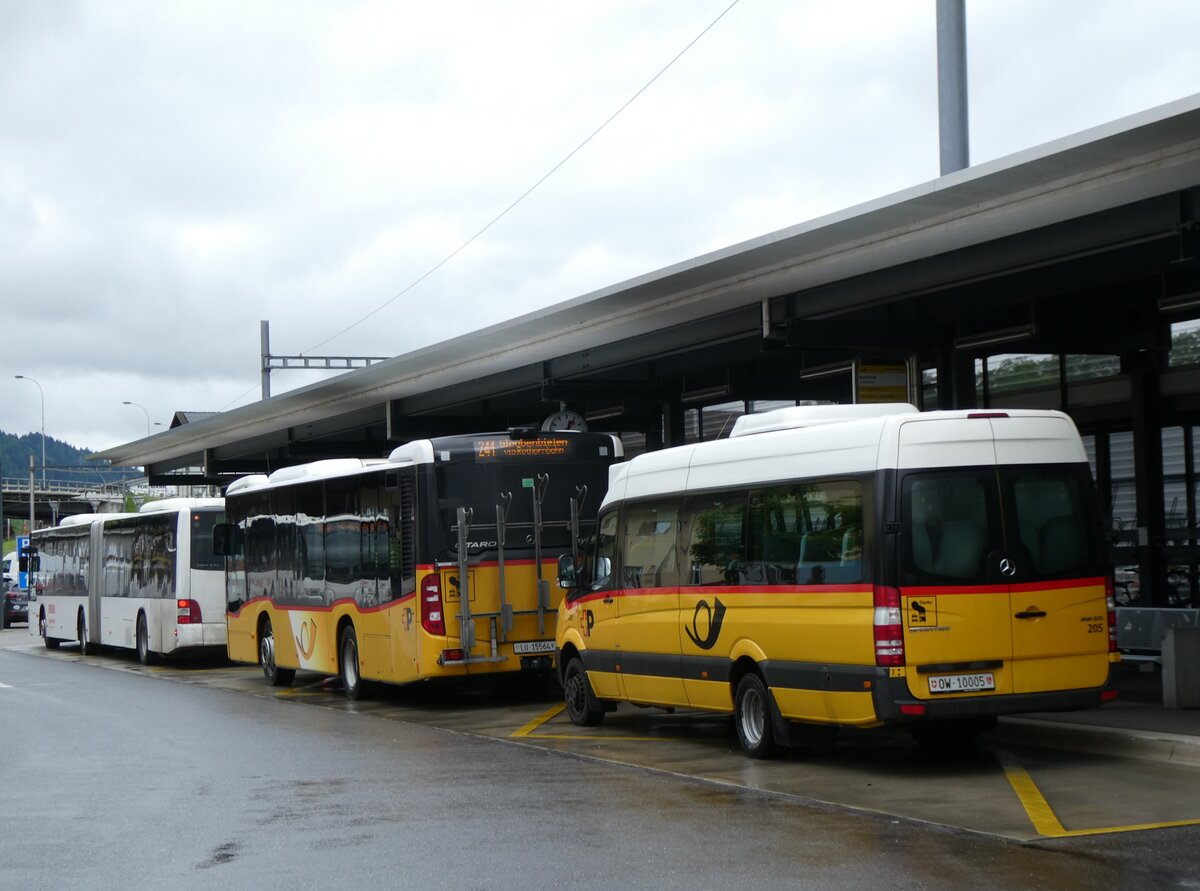 (275'846) - PostAuto Zentralschweiz - Nr. 205/OW 10'005/PID 10'531 - Mercedes (ex Nr. 15; ex Dillier, Sarnen Nr. 15) am 26. Mai 2025 beim Bahnhof Schpfheim