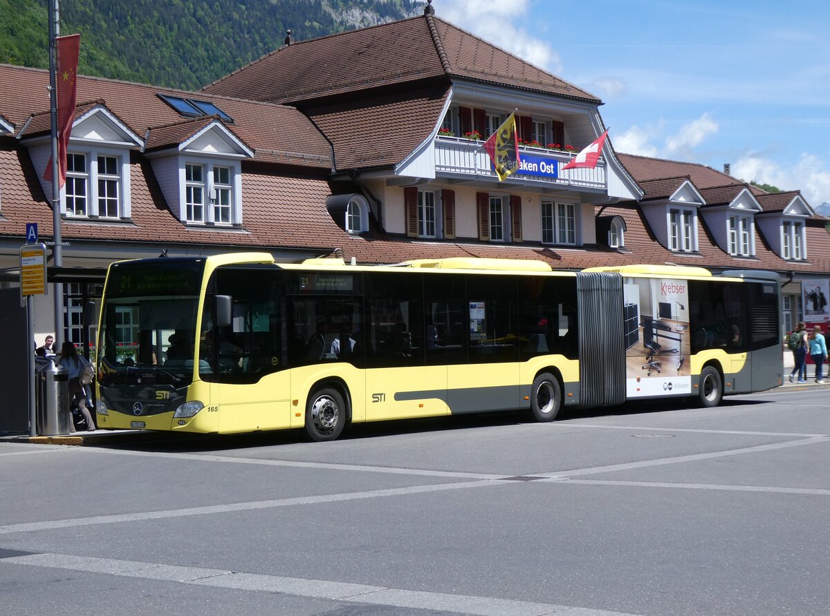 (275'947) - STI Thun - Nr. 165/BE 752'165 - Mercedes am 29. Mai 2025 beim Bahnhof Interlaken Ost
