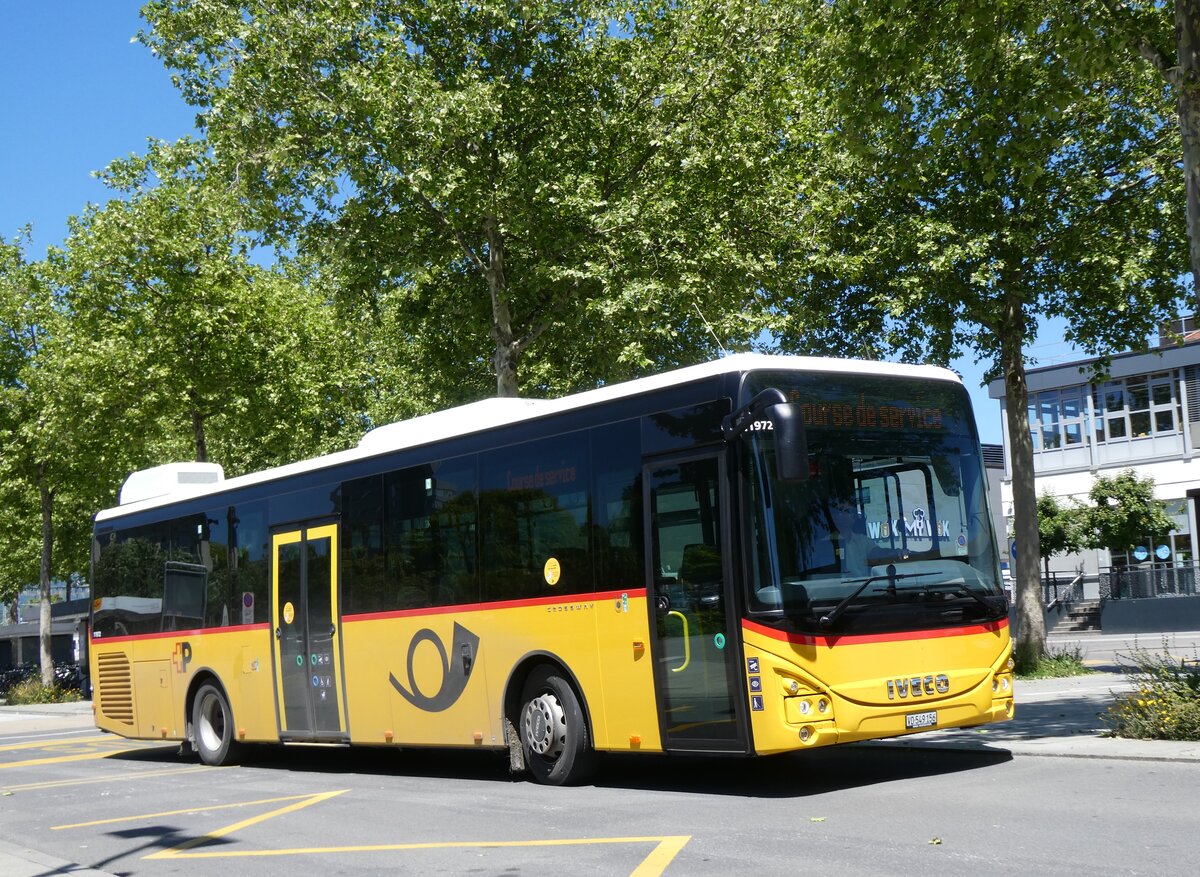 (276'045) - CarPostal Ouest - VD 549'156/PID 11'972 - Iveco am 30. Mai 2025 beim Bahnhof Yverdon