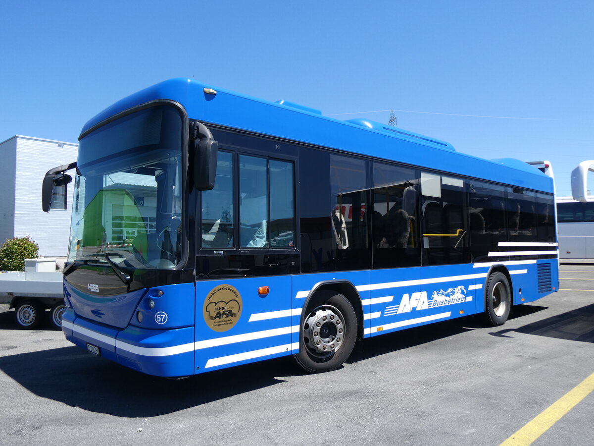 (276'069) - AFA Adelboden - Nr. 57/BE 272'798 - Scania/Hess am 30. Mai 2025 in Kerzers, Interbus