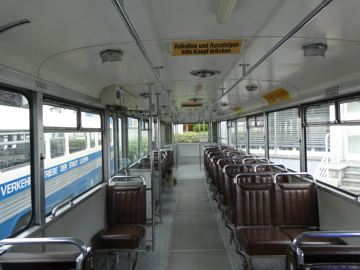 (276'431) - VBL Luzern (vbl-historic) - Nr. 81/LU 15'431 - FBW/Hess am 7. Juni 2025 in Sarnen, OiO (Innenaufnahme)