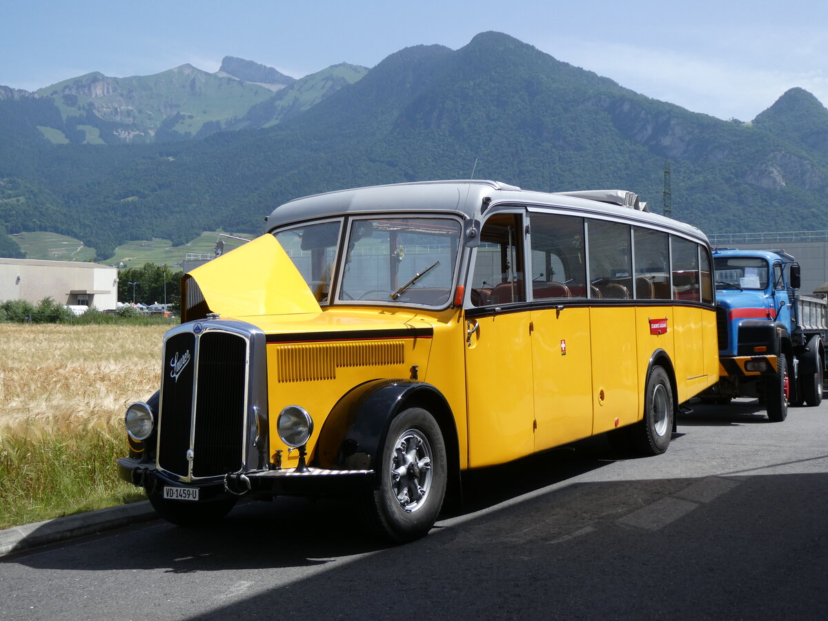 (276'692) - Riviera Carburant Lavage, St-Lgier - VD 1459 U - Saurer/Saurer (ex Nestl; ex AVG Grindelwald; ex P 23'106; ex P 2160) am 14. Juni 2025 in Aigle, Kolly SA