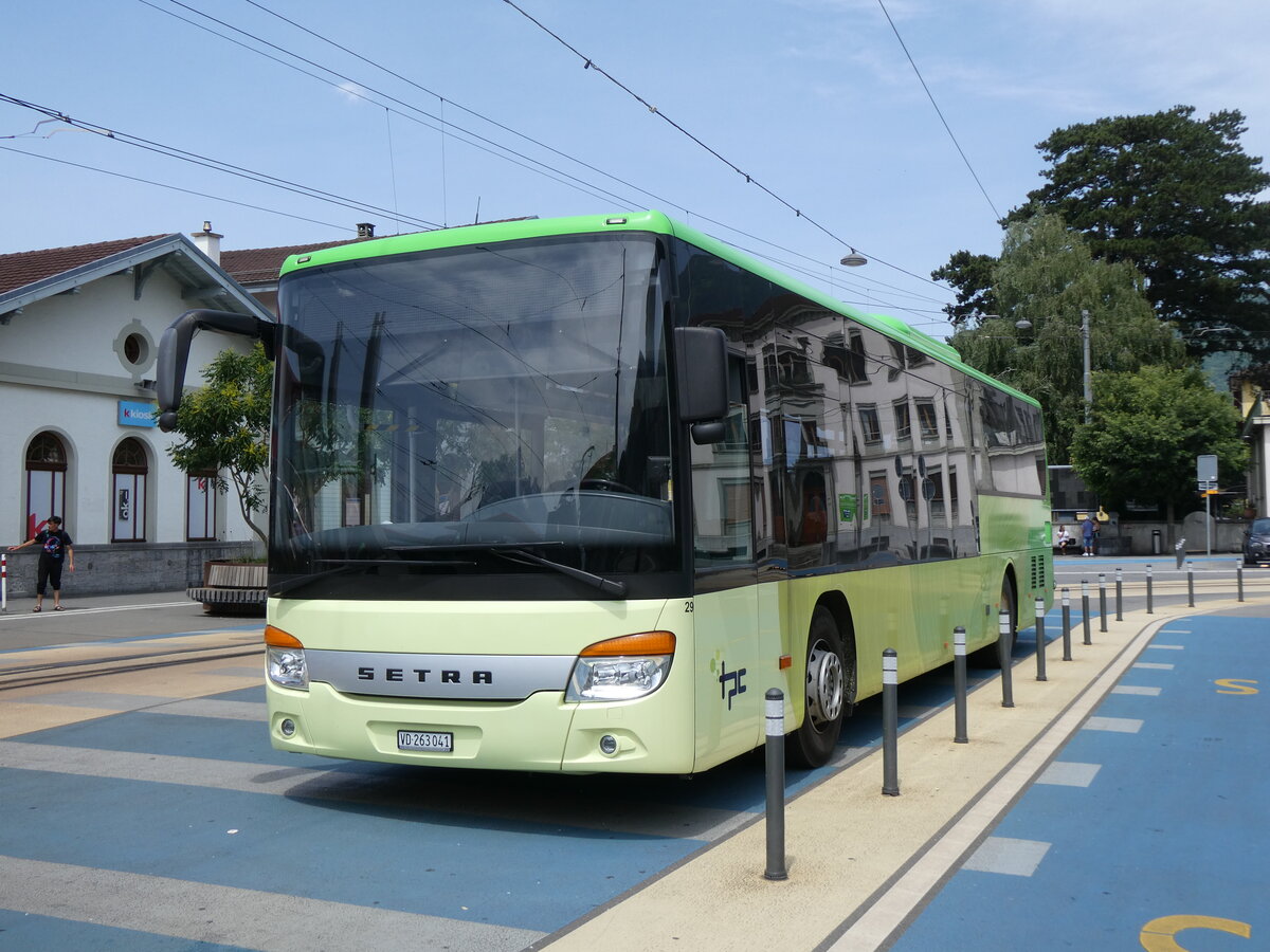 (276'706) - TPC Aigle - Nr. 29/VD 263'041 - Setra (ex Volnbusz, H-Budapest) am 14. Juni 2025 beim Bahnhof Aigle