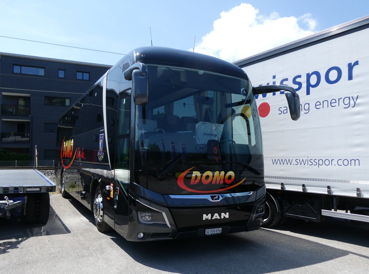 (276'816) - Domo, Glattbrugg - SG 500'656 - MAN am 17. Juni 2025 in Schmerikon, Thomann