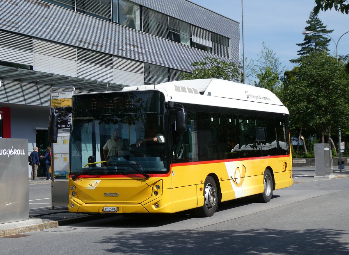 (276'885) - Gessinger, Bad Ragaz - GR 185'405/PID 11'902 - eHeuliez-Iveco am 18. Juni 2025 beim Bahnhof Landquart
