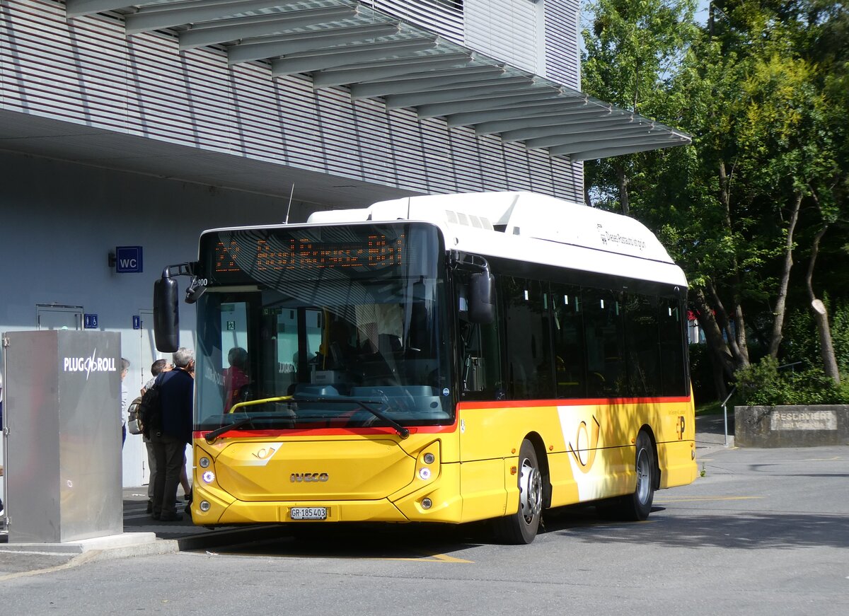 (276'886) - Gessinger, Bad Ragaz - GR 185'403/PID 11'900 - eHeuliez-Iveco am 18. Juni 2025 beim Bahnhof Landquart