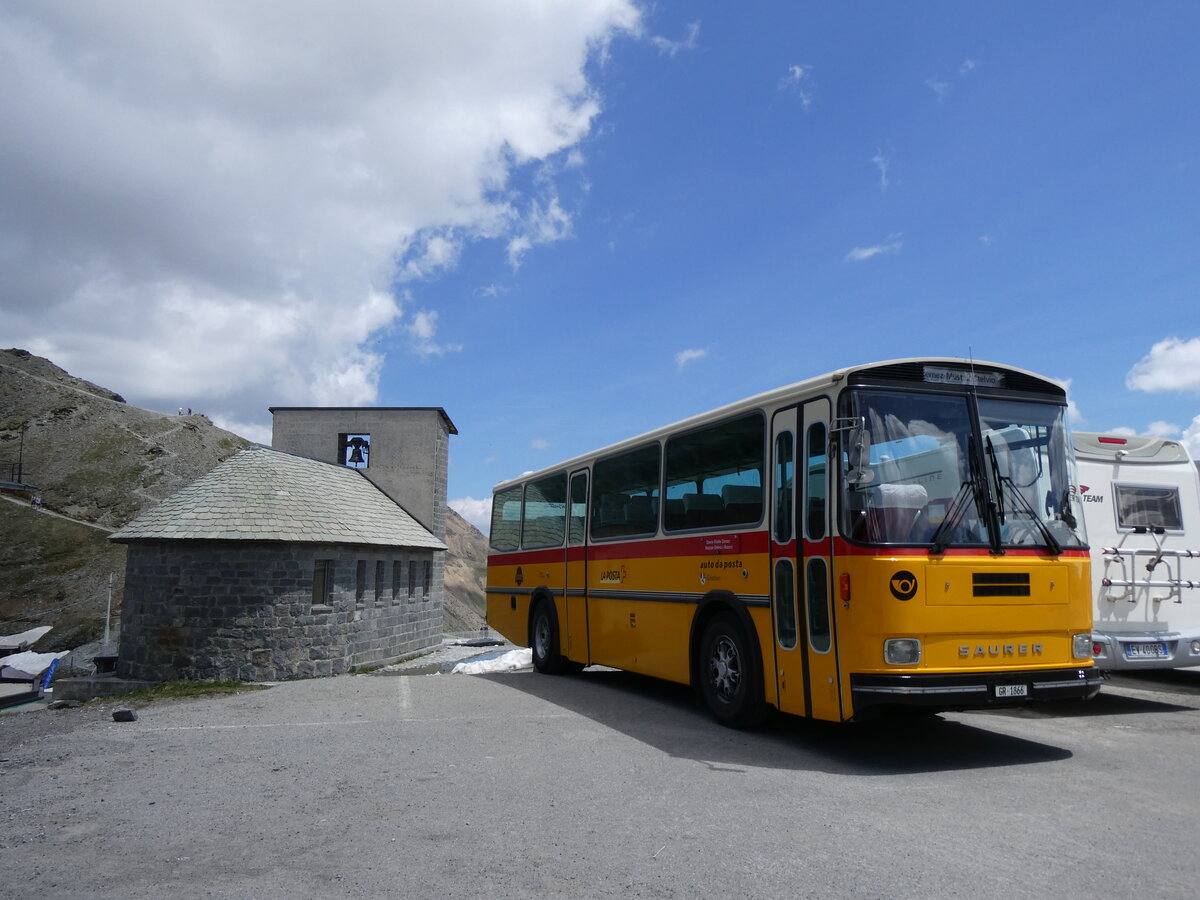 (277'030) - Aus der Schweiz: Gaudenz, Andeer - GR 1866 - Saurer/R&J (ex Mark, Andeer PID 2824; ex PostAuto Graub�nden; ex P 24'350) am 19. Juni 2025 auf dem Stilfserjoch