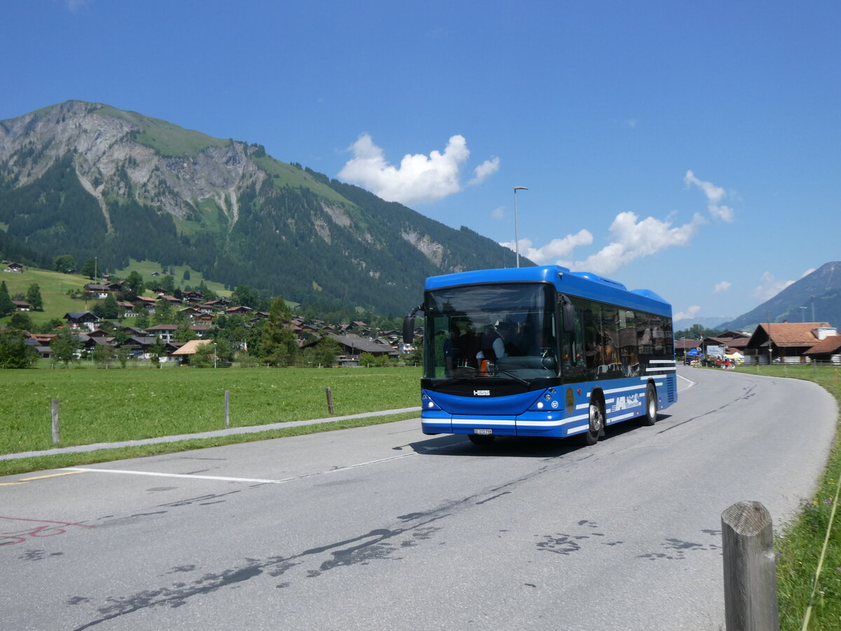 (277'170) - AFA Adelboden - Nr. 57/BE 272'798 - Scania/Hess am 21. Juni 2025 in Lenk, Bern.Kant.Jodlerfest