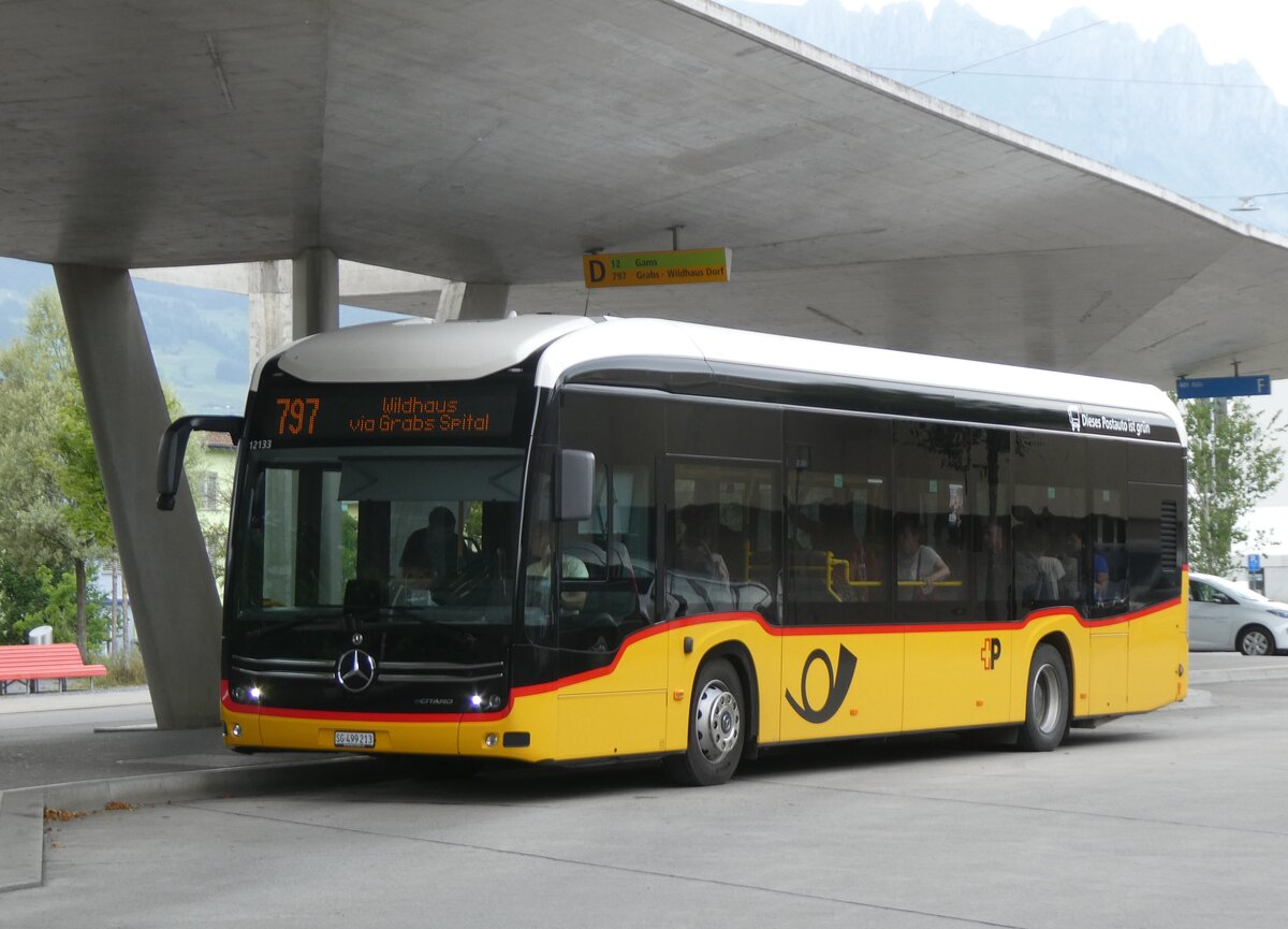 (277'252) - PostAuto Ostschweiz - SG 499'213/PID 12'133 - eMercedes am 26. Juni 2025 beim Bahnhof Buchs 