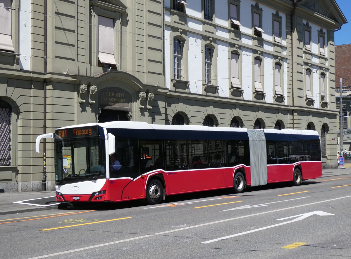 (277'326) - Intertours, Domdidier - Nr. 663/FR 300'663 - Solaris (ex PostBus/A BD 15'713) am 28. Juni 2025 beim Bahnhof Bern