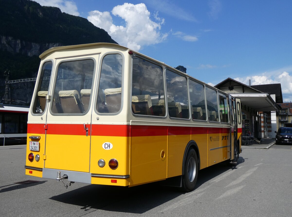 (277'370) - Lambach, Gommiswald - NW 24'301 - FBW/Eggli (ex Tanner+Lambach, Reigoldswil; ex Lambach, Rieden; ex Meier, Grt; ex AVG Grindelwald Nr. 13; ex P 24'182) am 1. Juli 2025 beim Bahnhof Meiringen