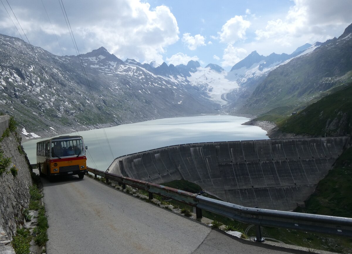 (277'452) - Lambach, Gommiswald - NW 24'301 - FBW/Eggli (exTanner+Lambach, Reigoldswil; ex Lambach, Rieden; ex Meier, Gr�t; ex AVG Grindelwald Nr. 13; ex P 24'182) am 1. Juli 2025 in Oberaar, Stausee