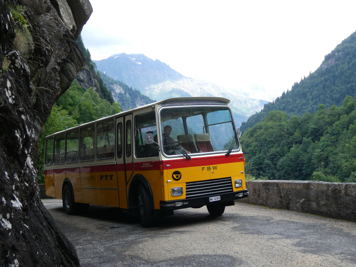 (277'461) - Lambach, Gommiswald - NW 24'301 - FBW/Eggli (ex Tanner+Lambach, Reigoldswil; ex Lambach, Rieden; ex Meier, Grt; ex AVG Grindelwald Nr. 13; ex P 24'182) am 1. Juli 2025 auf der alten Grimselstrasse