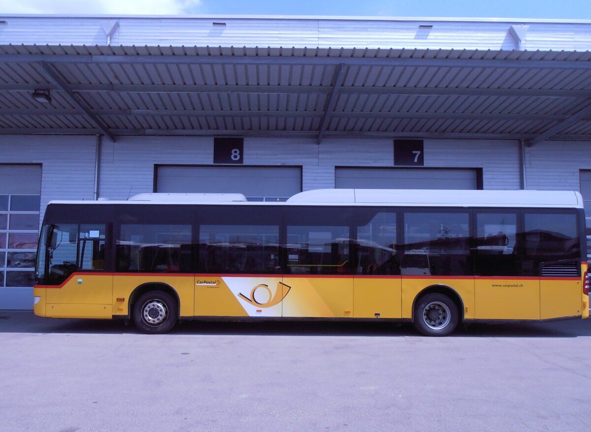 (277'618) - AVJ Les Bioux - VD 570'804/PID 5001 - Mercedes (ex CarPostal Ouest; ex SAPJV, L'Isle Nr. 64) am 5. Juli 2025 in Kerzers, Interbus
