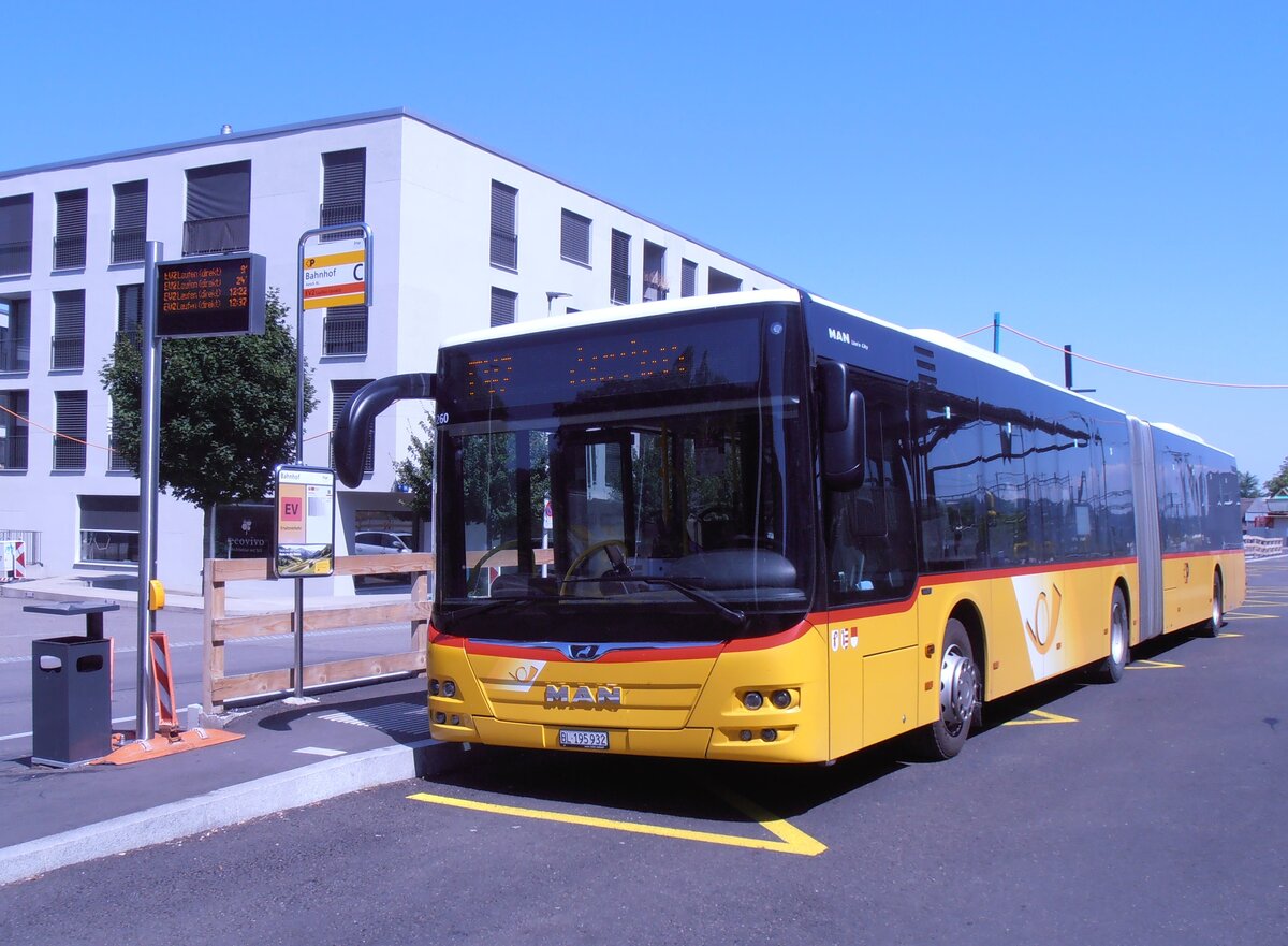 (277'769) - PostAuto Nordschweiz - BL 195'932/PID 11'260 - MAN am 11. Juli 2025 beim Bahnhof Aesch