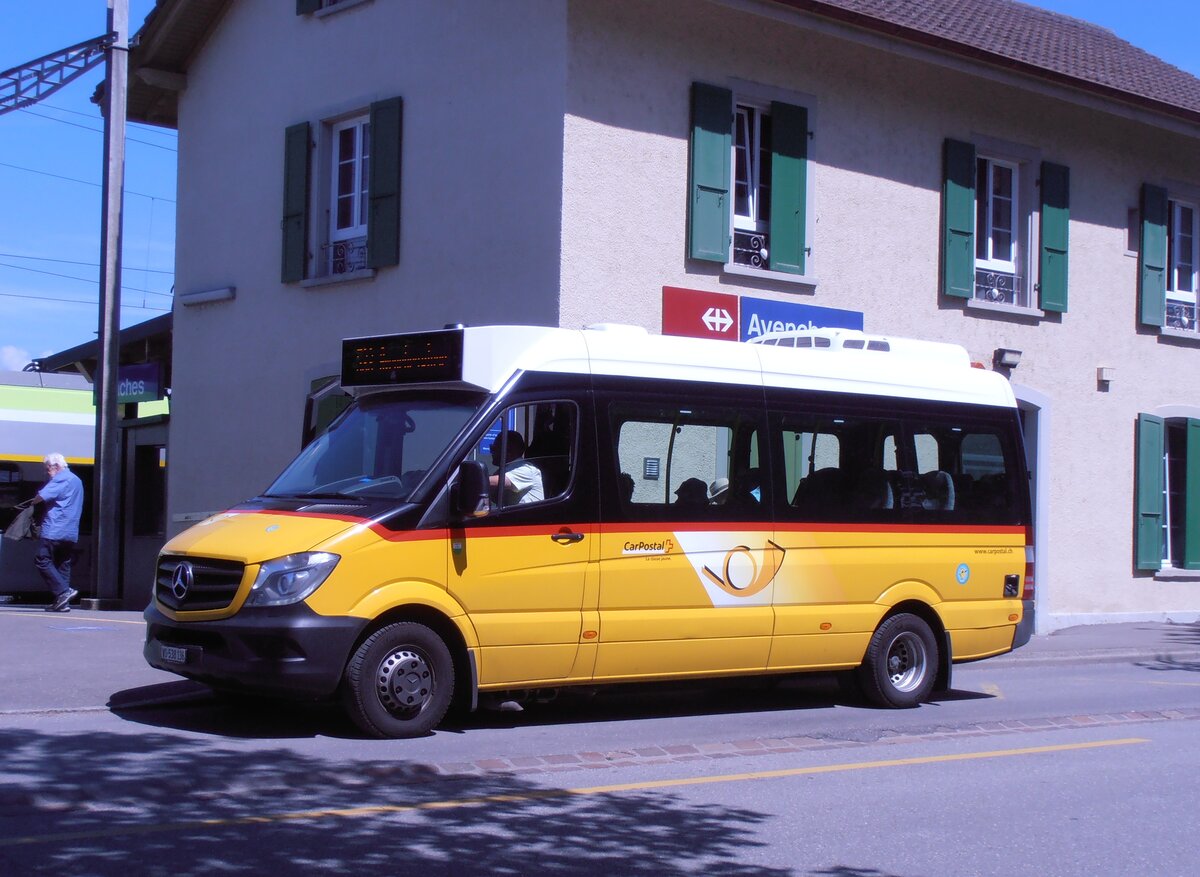 (277'784) - CarPostal Ouest - VD 538'136/PID 11'030 - Mercedes (ex AVJ Les Bioux) am 12. Juli 2025 beim Bahnhof Avenches