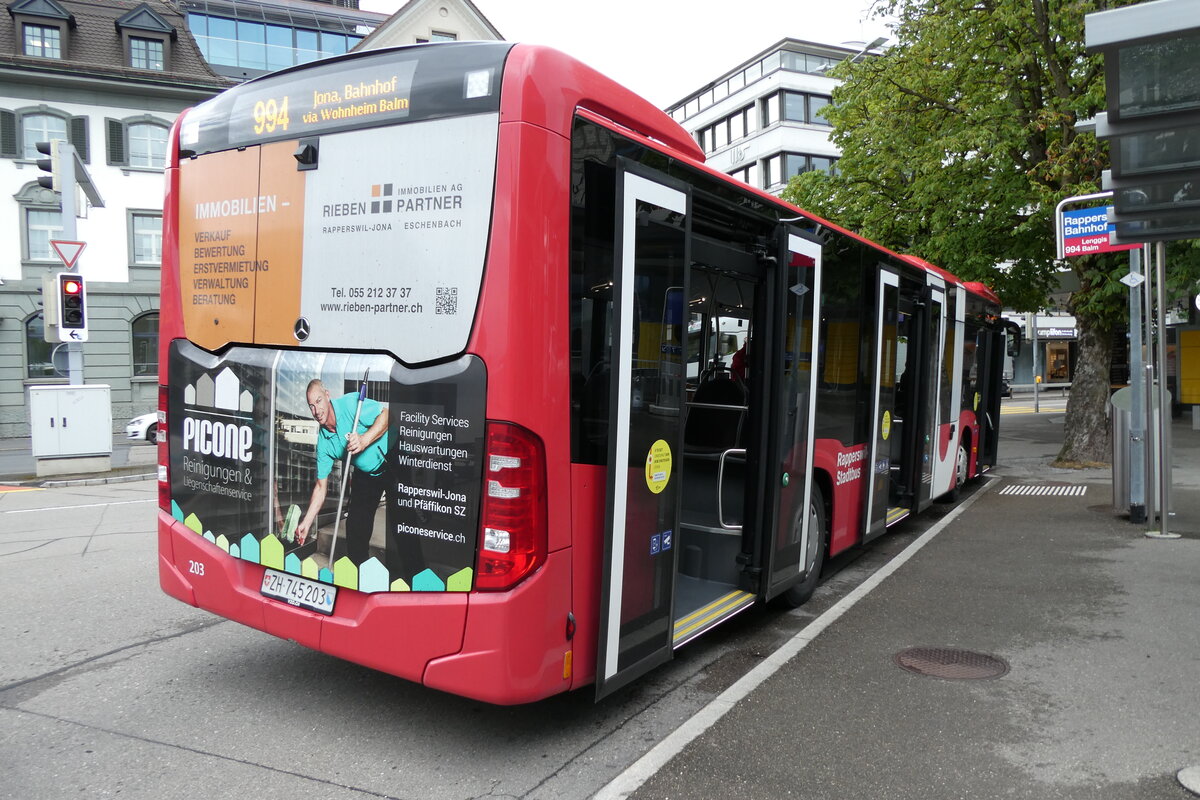 (278'015) - VZO Grningen - Nr. 203/ZH 745'203 - Mercedes am 25. Juli 2025 beim Bahnhof Rapperswil