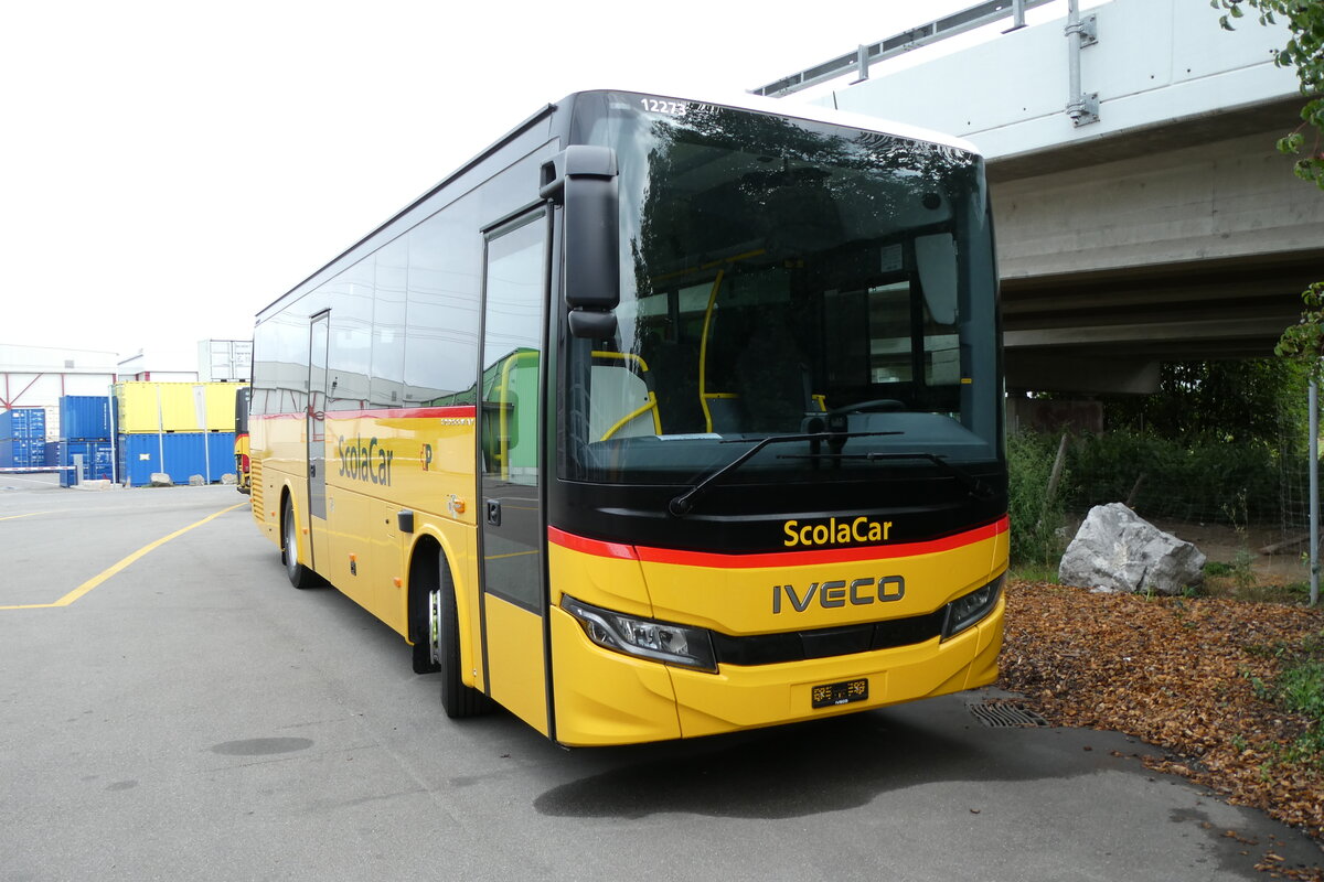 (278'080) - CarPostal Ouest - PID 12'273 - Iveco am 27. Juli 2025 in Kerzers, Interbus
