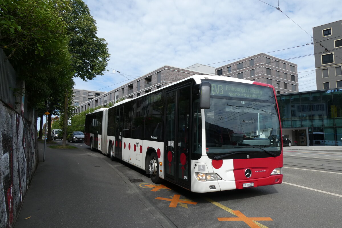 (278'234) - TPF Fribourg - Nr. 154/FR 300'231 - Mercedes am 30. Juli 2025 beim Bahnhof Bern Europaplatz