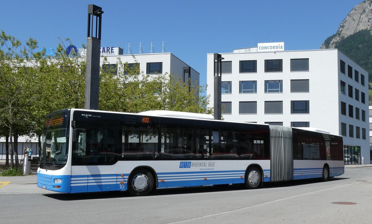 (278'633) - RTB Altsttten - Nr. 10/SG 348'634 - MAN am 8. August 2025 beim Bahnhof Sargans