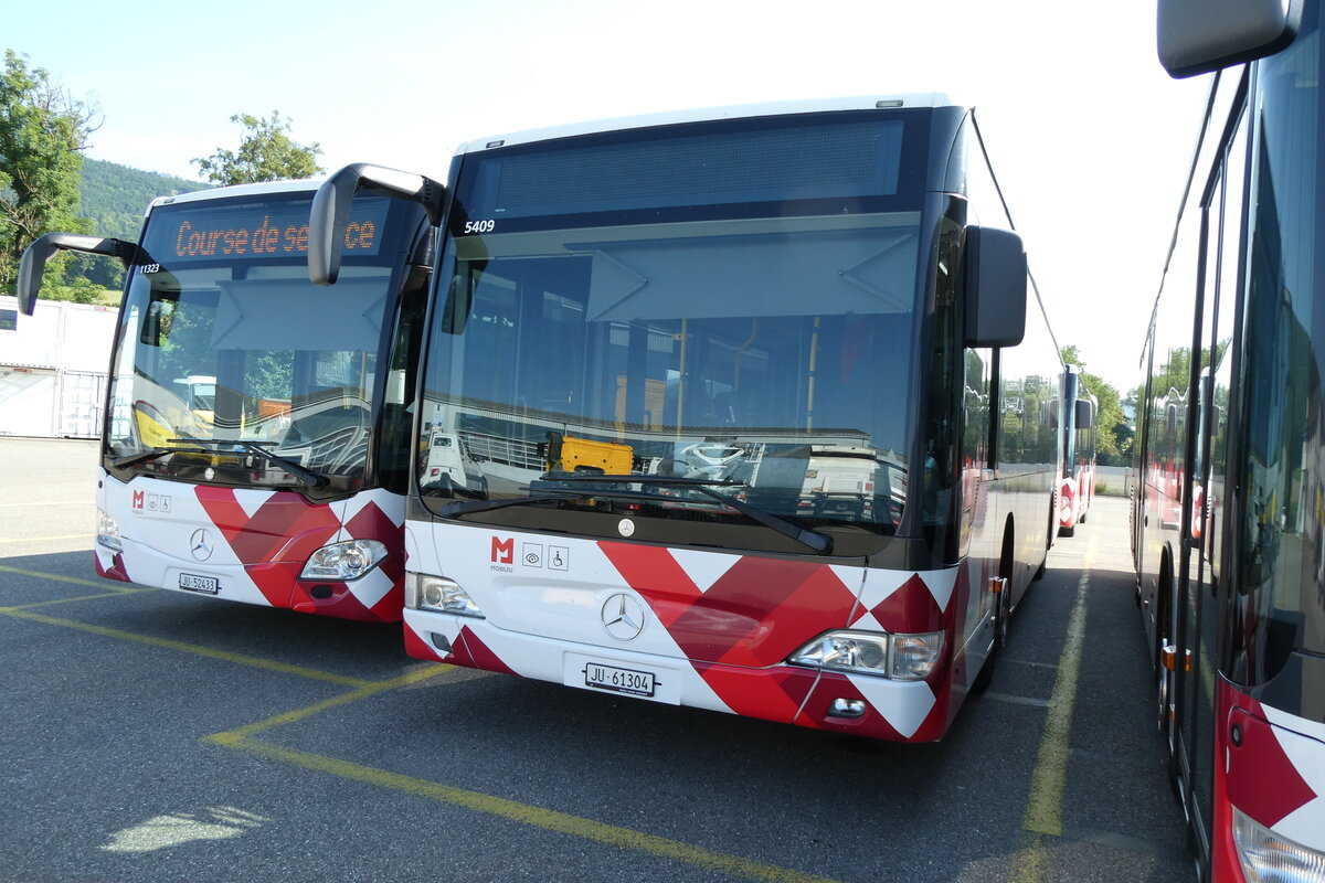 (278'698) - CarPostal Ouest - JU 61'304/PID 5409 - Mercedes (ex Nr. 17) am 9. August 2025 in Develier, Parkplatz