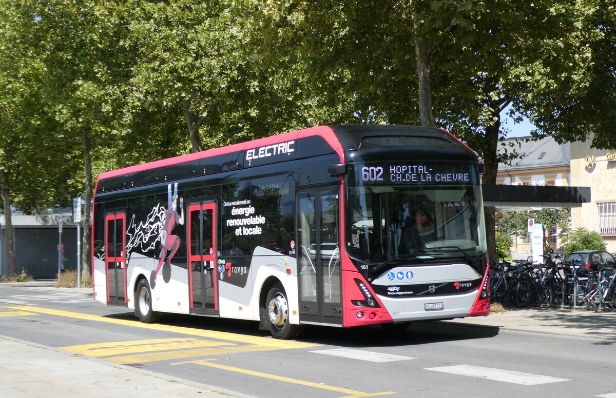 (278'755) - TRAVYS Yverdon - Nr. 161/VD 489'113 - eVolvo am 9. August 2025 beim Bahnhof Yverdon