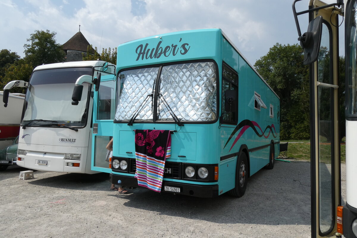 (279'030) - Huber, Hri - ZH 54'961 - NAW/FHS (ex Musikschule Zrcher Oberland, Wetzikon; ex Migros, Winterthur) am 16. August 2025 in Solothurn, Baseltor