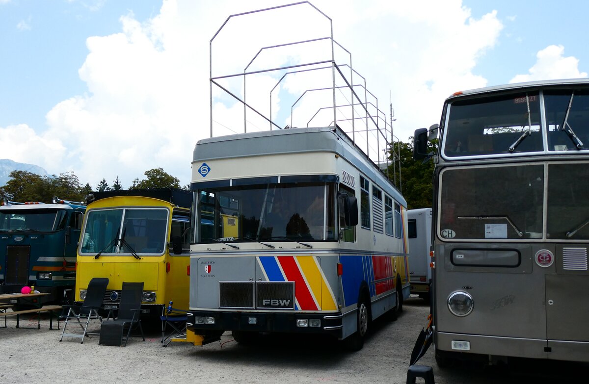 (279'101) - Erni, Rapperswil - SG 501'015 - FBW/Geser (ex Schmid, Abtwil; ex SUVA, Luzern) am 16. August 2025 in Solothurn, Baseltor