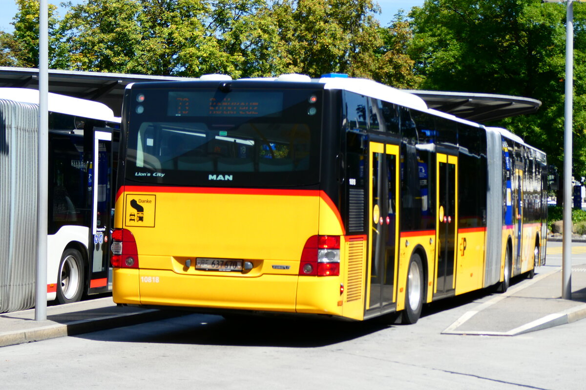 (279'453) - PostAuto Bern - Nr. 10'818/BE 637'670/PID 10'818 - MAN (ex Nr. 670) am 26. August 2025 beim Bahnhof Luzern